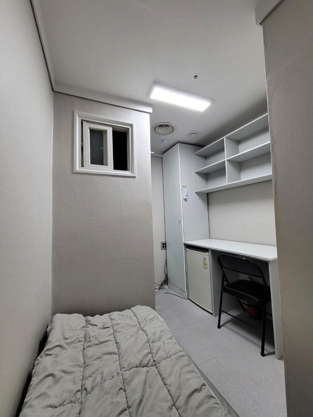 Female Only - Coco Stay Jongno Hyehwa Station Seoul Rum bild